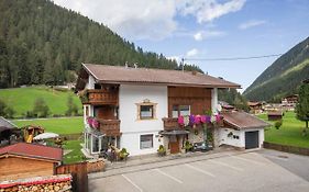 Gaesteheim Kroessbach